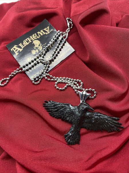 Alchemy Gothic P193  Black Raven Pendant Necklace Undead Wings Flight IN HAND