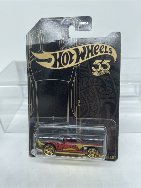 ‘15 Dodge Challenger SRT Hot Wheels Pearl Chrome 55 Anniversary 6/6 COMBINEPSHIP