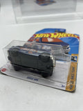 HOT WHEELS Dodge Van 2/5 HW 55 Race Team 66/250 Diecast Mattel)