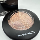 BNIB Perfect Topping Mac Mineralize SkinFinish Highlighter Powder Rare HTF