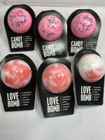 (6) Da Bomb Fun Size Bath Bomb Cotton Candy & Love Gardenia Fizzier Surprise