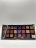 L A Colors Luxe Eyeshadow Palette  Luxury Velvety Shade Gift 24 Colors