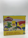 Play-Doh Basic Fun Factory Shape Making Machine with 2 Play-Doh Colors