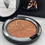 BNIB MAC Strange New Worlds Star Trek Trip The Light Fantastic Powder HIGHLIGHT