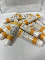 (14) Burt's Bees exfoliating Clay Mask 0.57 Oz Vitamin C Plum Acai 99% Natural