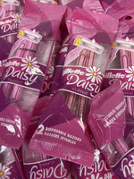 (18) Gillette Daisy 2 Pack Women's Moisture Smooth Shaving 36 Disposable Razors