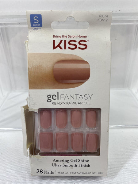 KISS Gel Fantasy Designer Artificial Fingernails Short Length Pink KGN12 60674