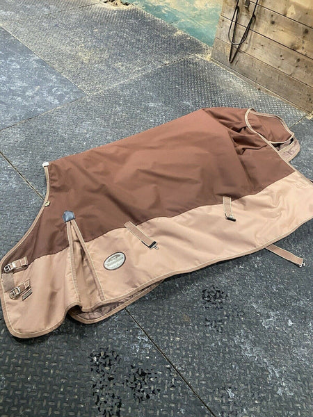 Weatherbeeta Orican Freestyle 1200D Standard Neck Medium Fill Horse turnout 78