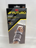 RIGHT S/M Small Medium Futuro Sport Deluxe Wrist Stabilizer Firm Support Hand
