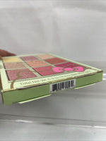 Pixi + Hello Kitty Chrome Glow Palette Charming Glow 0346 Highlighter Blush 9